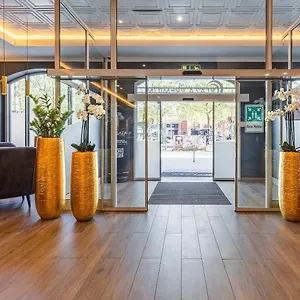 Plaza Premium Columbus 4* Bremen